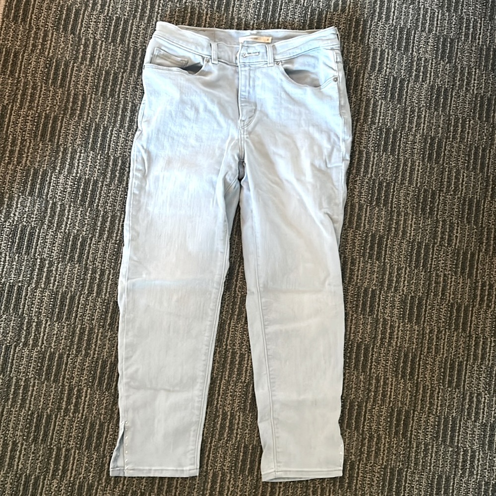 Women’s Levi’s Jeans Size 6